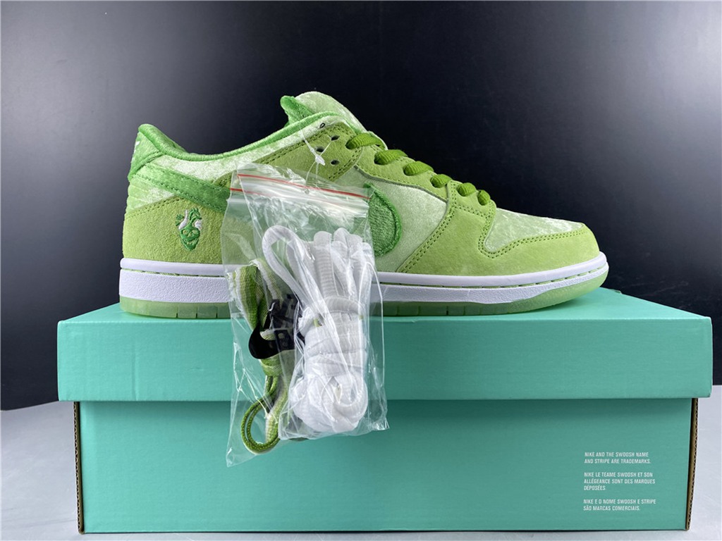 Strangelove x NK Sb Dunk Low